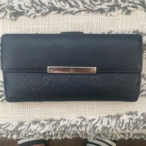 Aithentic Gucci Guccissima Long Wallet